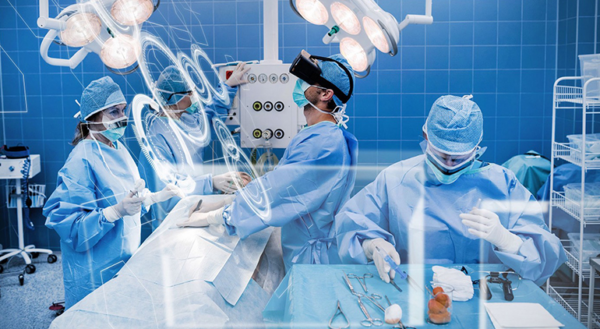 AR-VR-Technology-in-Surgery-600x329